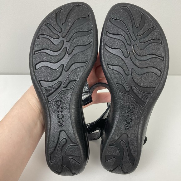 ECCO Sensata T-Strap Wedge Sandals Black Embossed Leather Alligator‎ Print EU 36 - Picture 6 of 7